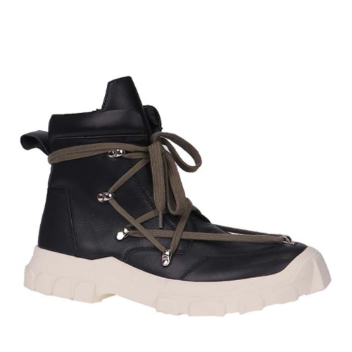 R.O pentagon stud leather shoes BK&amp;WH